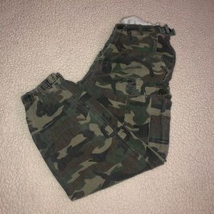 Oversized camo pants.